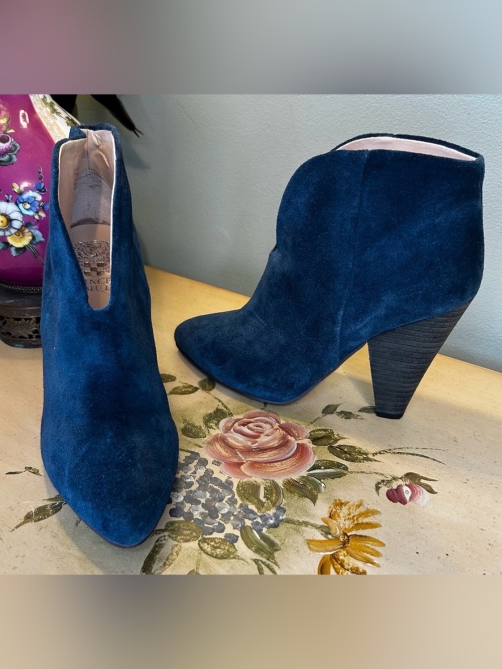 Vince Camuto Teal Blue Suede Leather Ankle Boots “Evangie” 7.5